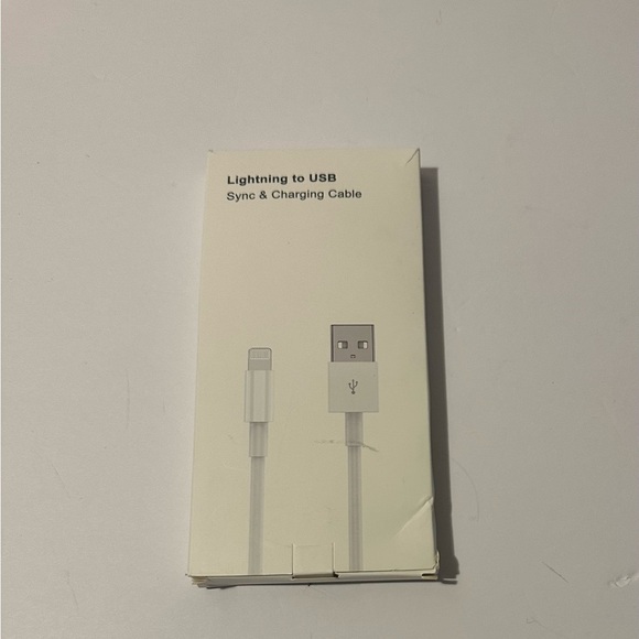 NEW IN BOX Lightning to USB Sync & Charging Cable Set of Two for iPhone - Picture 2 of 2